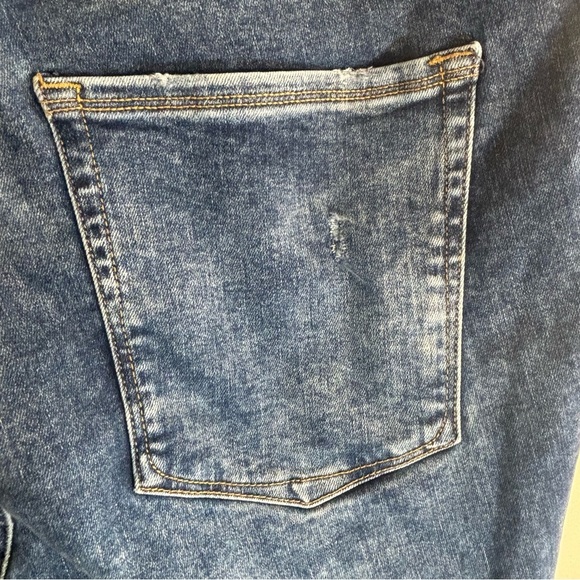 GOOD AMERICAN Sz 14-18 Jeans Always Fits Distressed Wiskering Mid-Wash High Rise - Picture 12 of 12